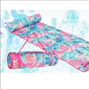 Lilly Pulitzer Beach Roll Up Mat